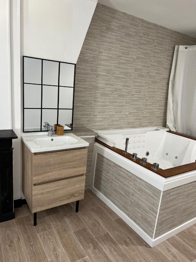 Magnifique Loft 35M2 Jacuzzi Rvb Night 1 Hotel อาเมียงส์ ภายนอก รูปภาพ