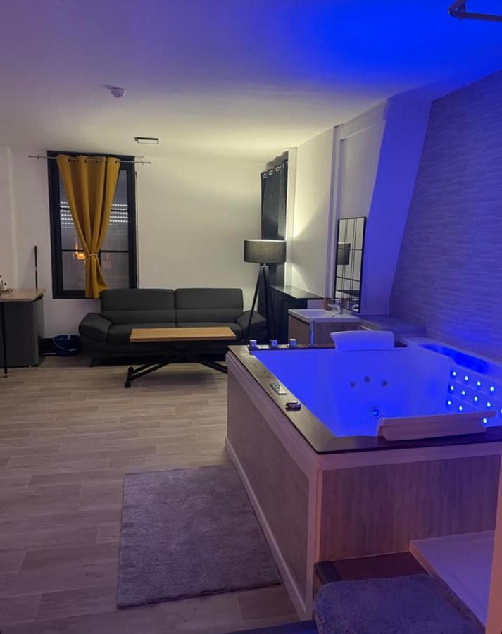 Magnifique Loft 35M2 Jacuzzi Rvb Night 1 Hotel อาเมียงส์ ภายนอก รูปภาพ