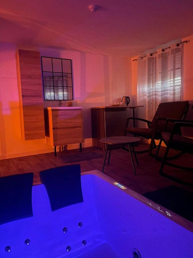 Magnifique Loft 35M2 Jacuzzi Rvb Night 1 Hotel อาเมียงส์ ภายนอก รูปภาพ